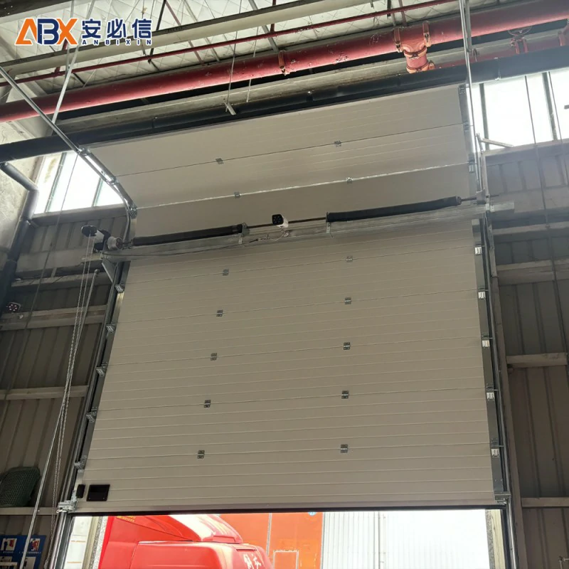 山南市垂直提升门